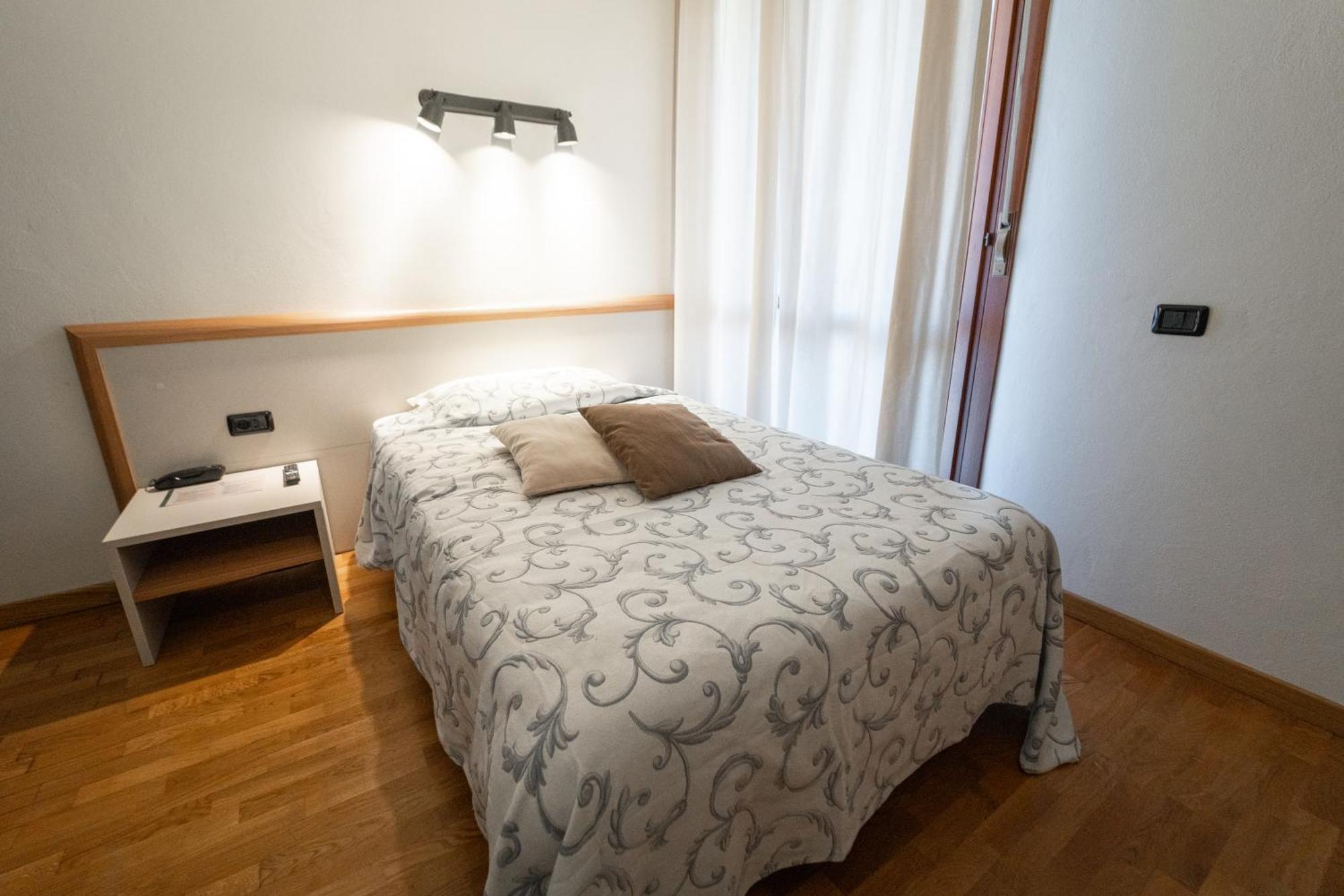 Ecohotel Ristorante Milano Borgo a Mozzano Dış mekan fotoğraf